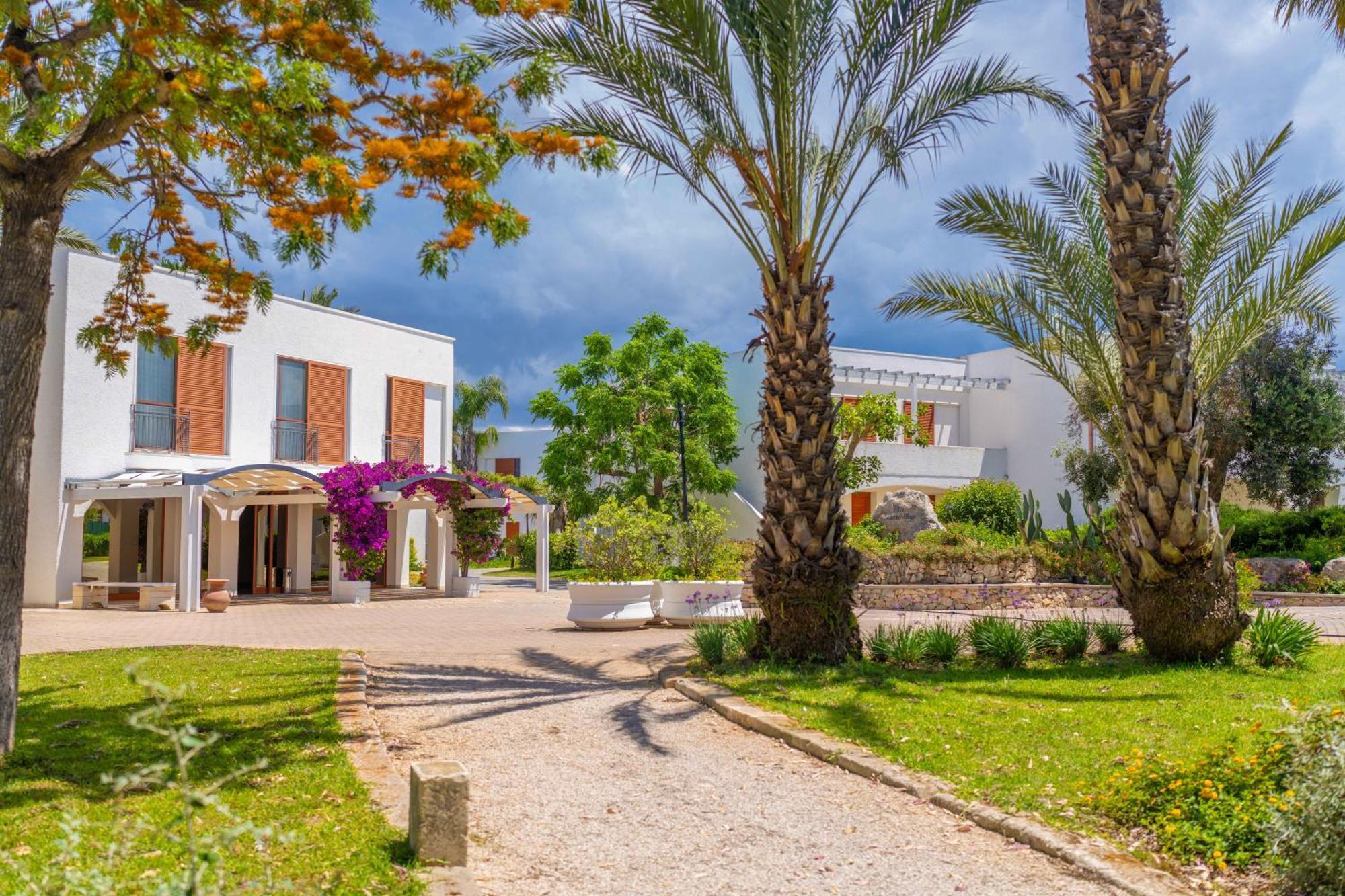 Blu Salento Village Сант'Ізідоро Екстер'єр фото