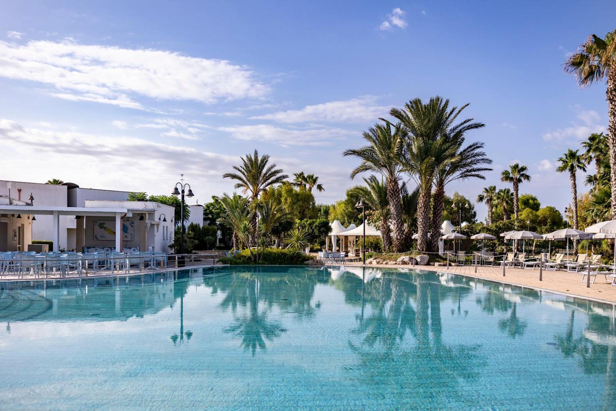 Blu Salento Village Сант'Ізідоро Екстер'єр фото